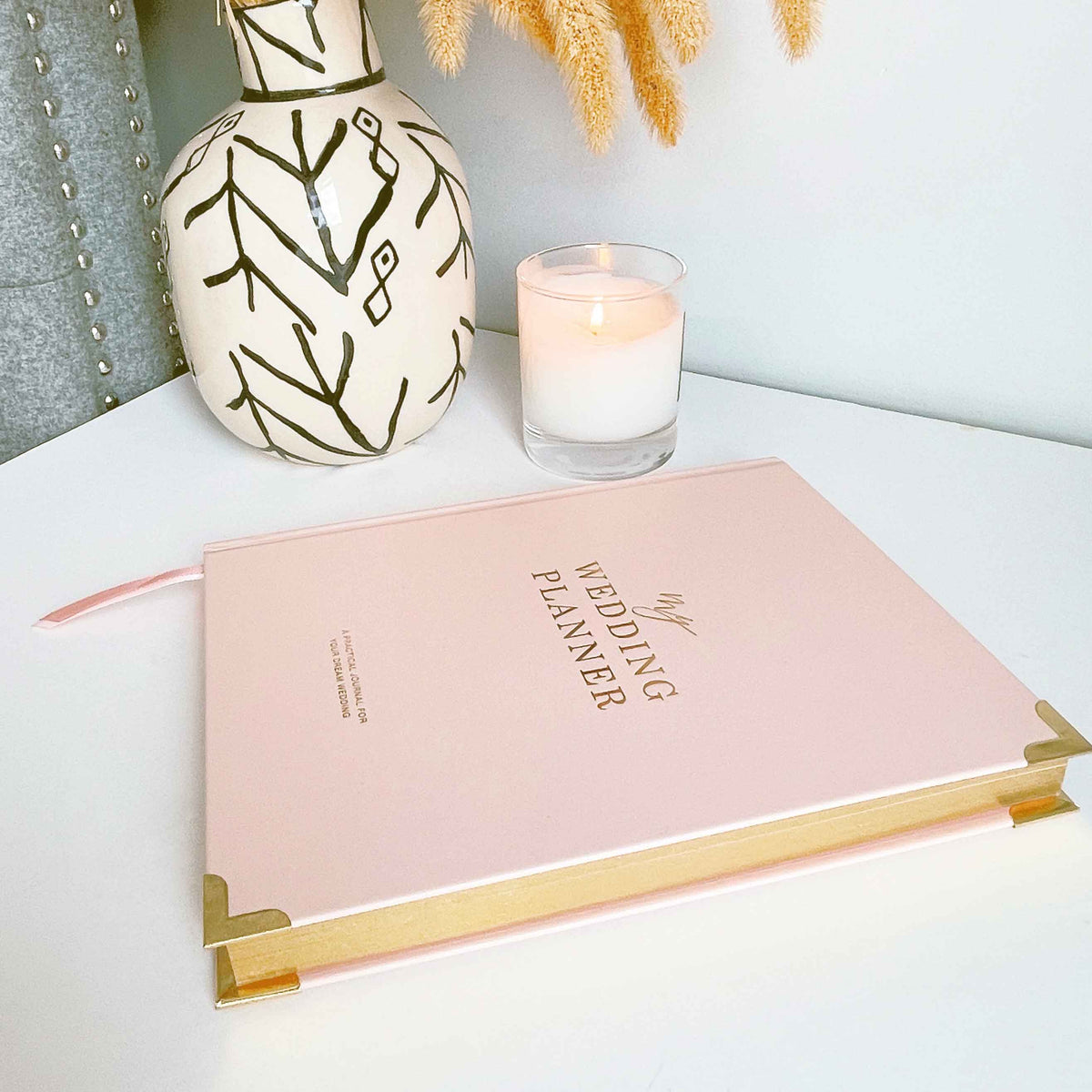 Planner di nozze di lusso Blush and Gold con dettagli in foglia oro