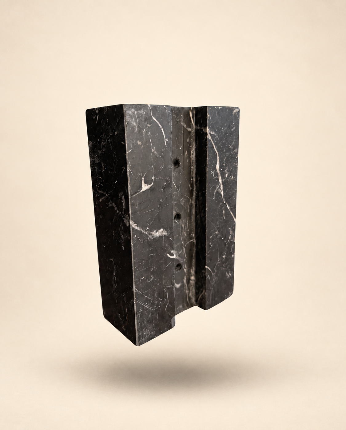 GEMINI NERO MARQUINA — MONOGRAM