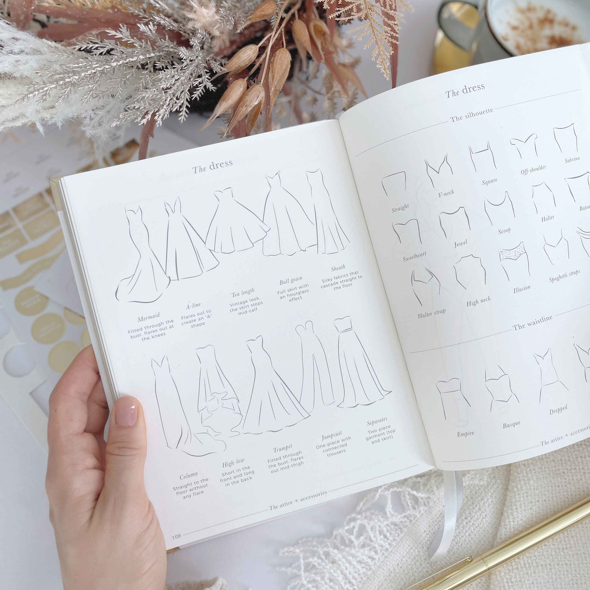 Planner di nozze di lusso Blush and Gold con dettagli in foglia oro