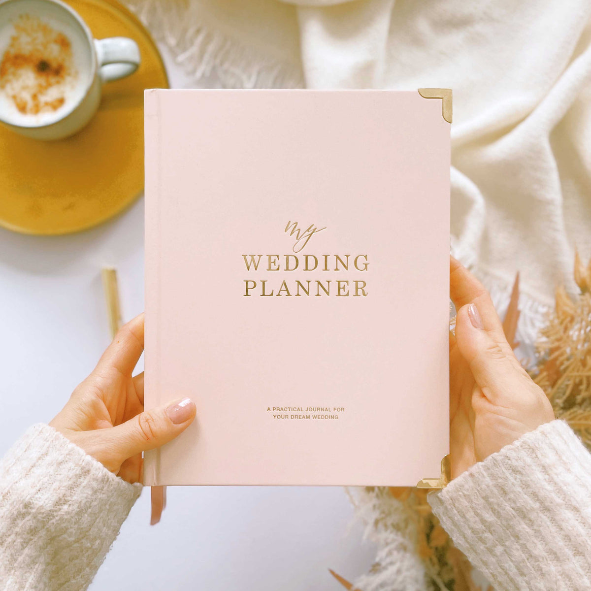 Planner di nozze di lusso Blush and Gold con dettagli in foglia oro